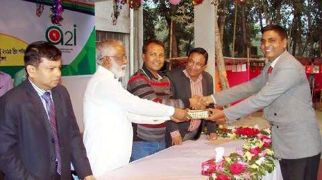 কমলনগরের আশরাফ জেলার শ্রেষ্ঠ ইউপি চেয়ারম্যান
