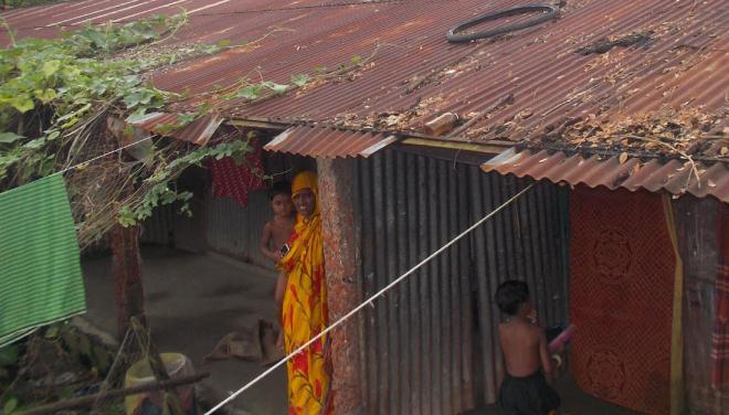 আশ্রয়ন প্রকল্প, নির্মাণের পর এভাবেই অবিভাবকহীন পড়ে থাকে