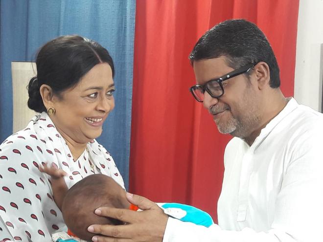 ‘এবং স্বপ্নের মৃত্যু’ নাটকে আজম খান