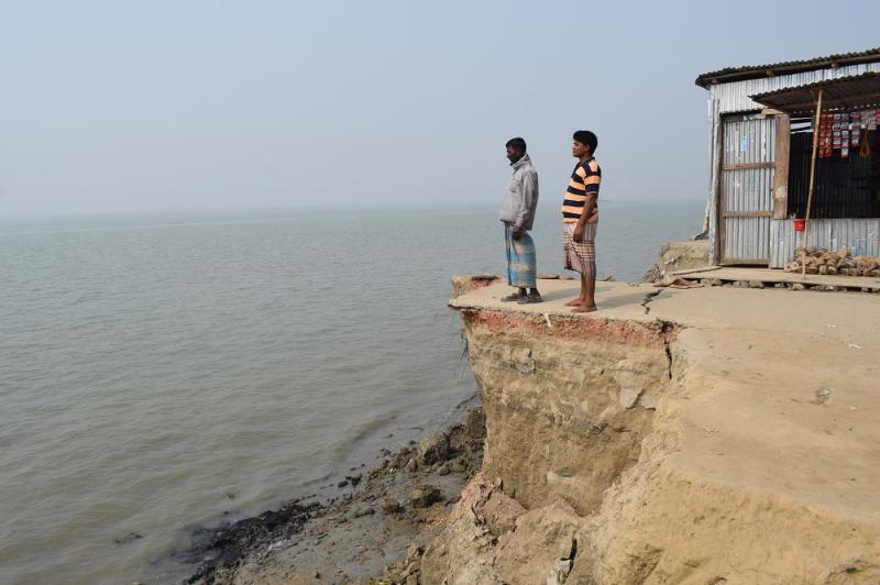 কমলনগরের লুধুয়া এলাকা থেকে তোলা ভাঙনের চিত্র